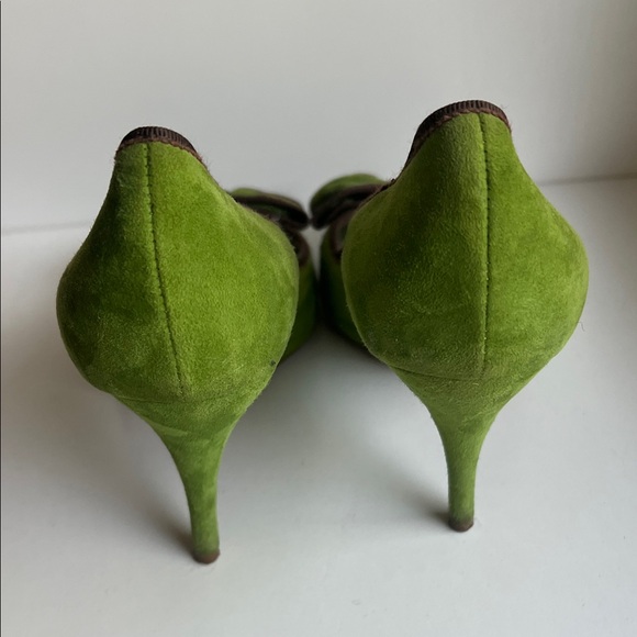 Moschino Green Bow Peep-Toe Heels - Picture 4 of 6